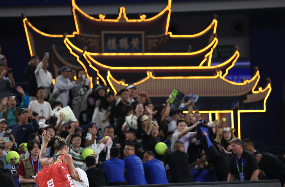 KmzUE, com KmzUE, com